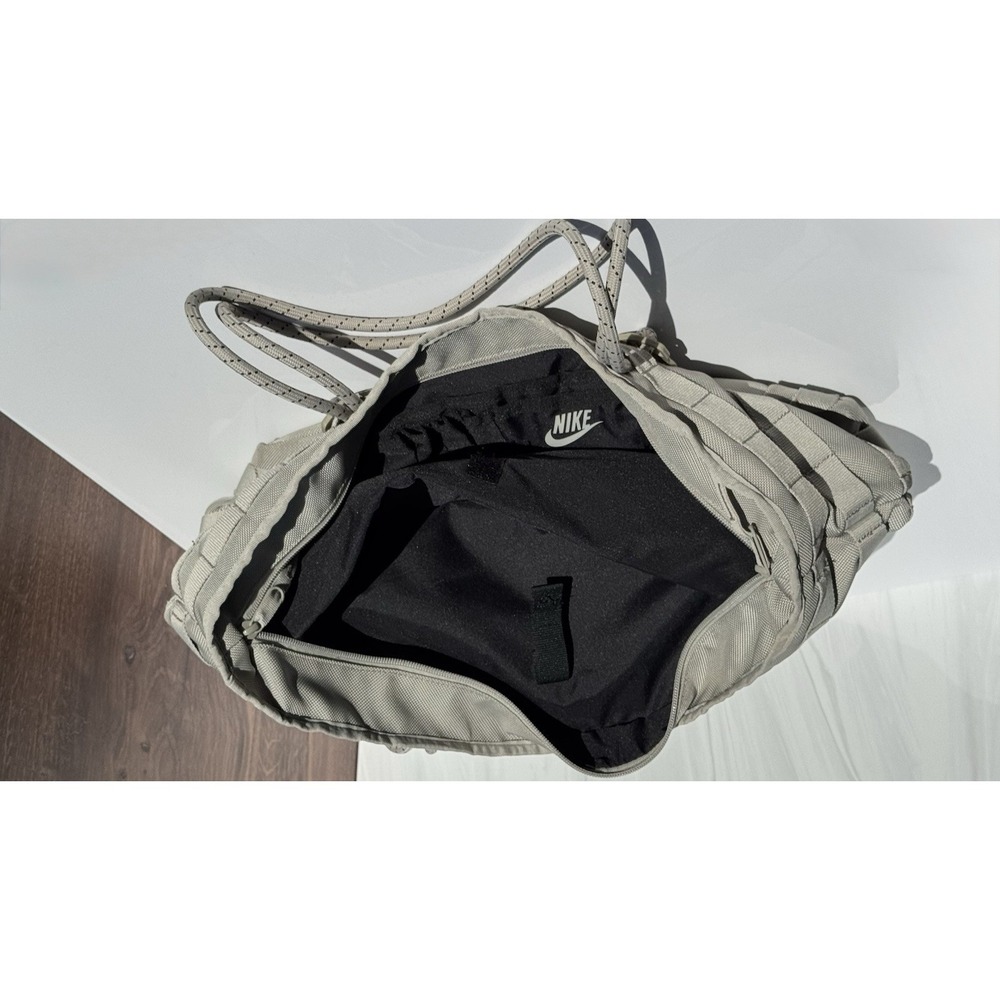 Nike AF-1 Tote Bag Clay Color Equipment Zip Gym Bag - Picture 9 of 11